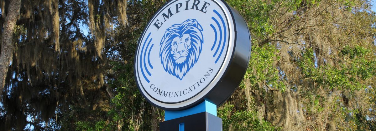 Small Pylon Sign